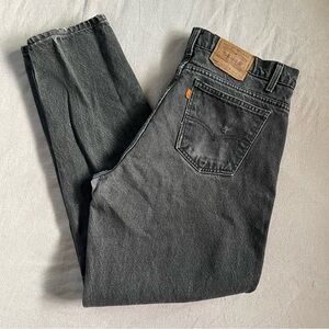 Vintage Levi’s 550 Relaxed Fit Size: 38 100% Cotton made in USA